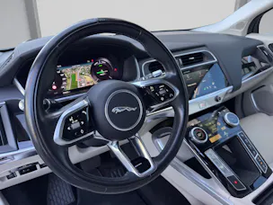 Jaguar I-Pace EV400 HSE AWD 1.99% Leasing / Luftfederung