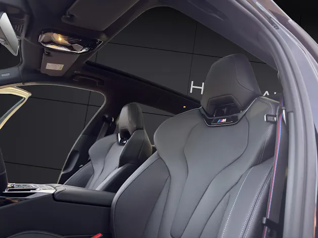 BMW 550e xDrive Touring