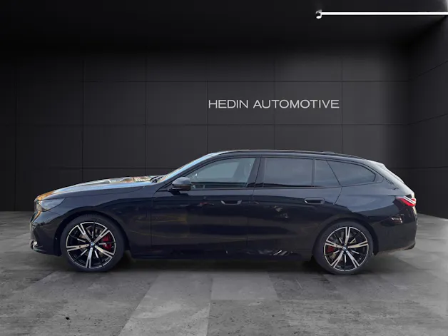 BMW 550e xDrive Touring