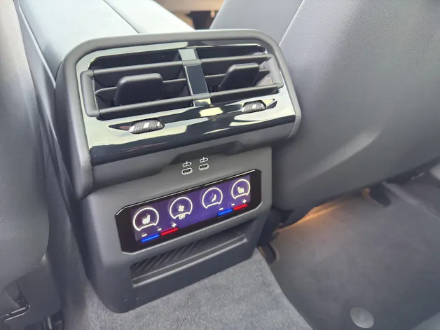 BMW 550e xDrive Touring