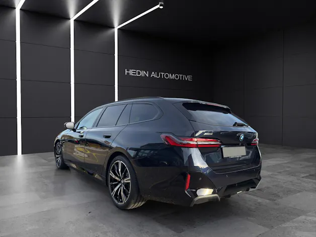BMW 550e xDrive Touring