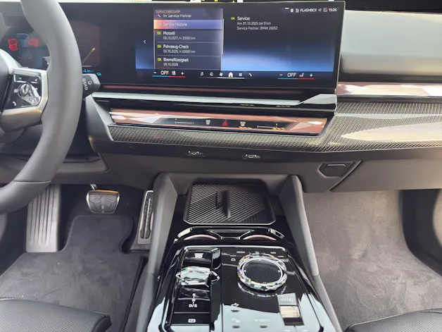 BMW 550e xDrive Touring