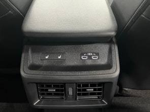 Vehicle image TOYOTA bZ4X Premium AWD