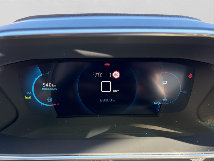 Vehicle image PEUGEOT 208