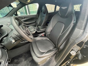 Vehicle image ASTON MARTIN DBX 4.0 V8 Bi-Turbo