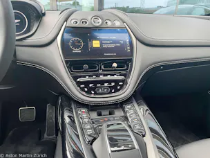 Aston Martin DBX 4.0 V8 Bi-Turbo