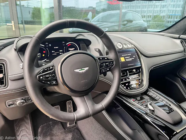 Aston Martin DBX 4.0 V8 Bi-Turbo