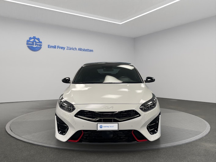 Vehicle image KIA CEED