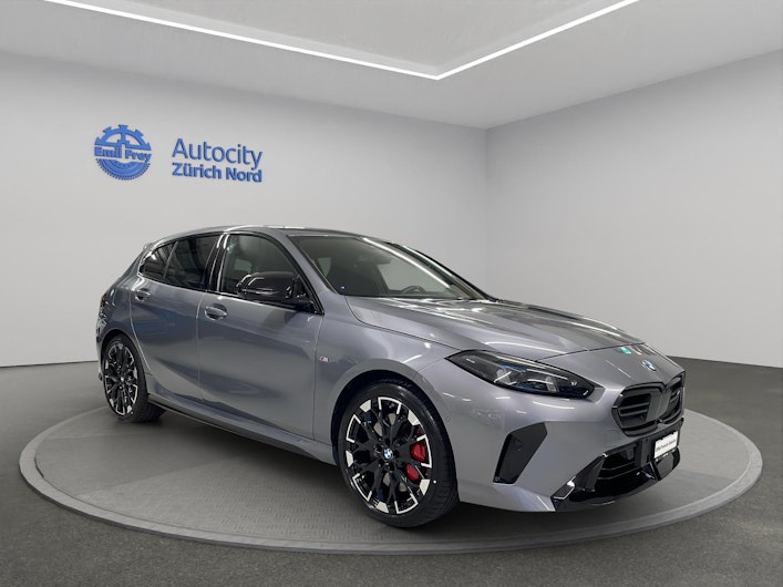 Vehicle image BMW 1 SERIES