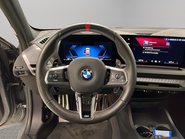 Vehicle image BMW 1 SERIES