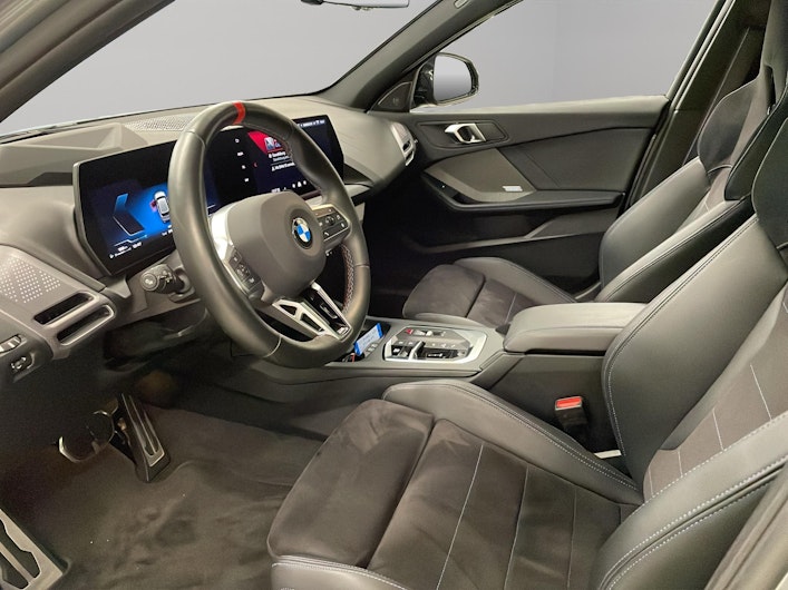 Vehicle image BMW 1 SERIES