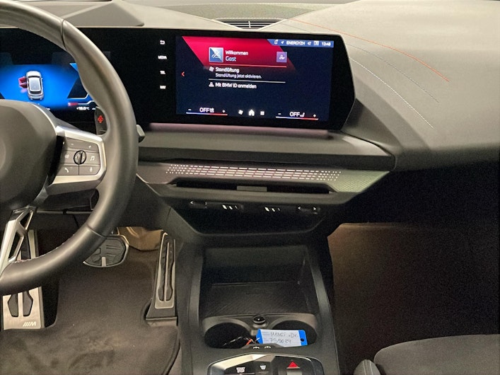 Vehicle image BMW 1 SERIES