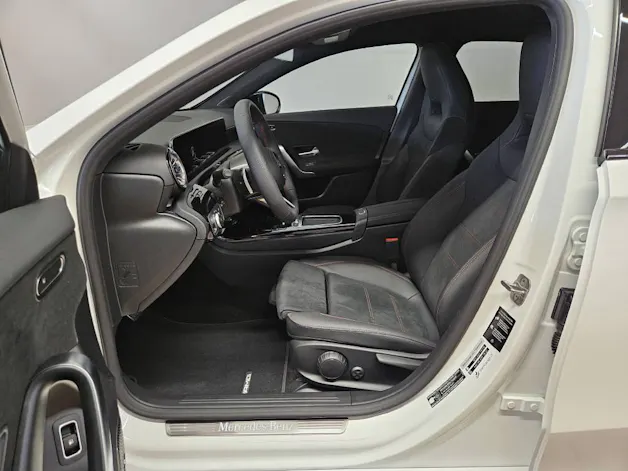 Mercedes-Benz A 250 e AMG Line EQ Star