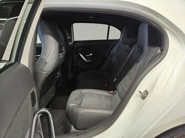 Mercedes-Benz A 250 e AMG Line EQ Star