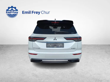 MITSUBISHI OUTLANDER 3