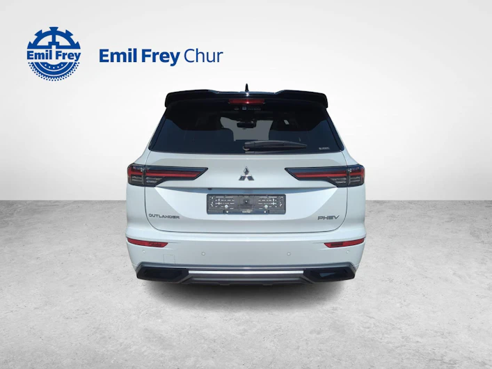 Fahrzeugbild MITSUBISHI OUTLANDER