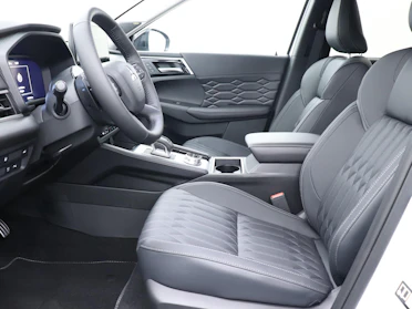 MITSUBISHI OUTLANDER 3