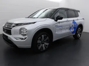 Mitsubishi Outlander 2.4 PHEV Instyle Blackline  4x4