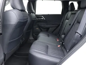 Mitsubishi Outlander 2.4 PHEV Instyle Blackline  4x4