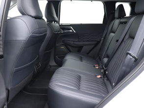 Vehicle image MITSUBISHI Outlander 2.4 PHEV Instyle Blackline  4x4