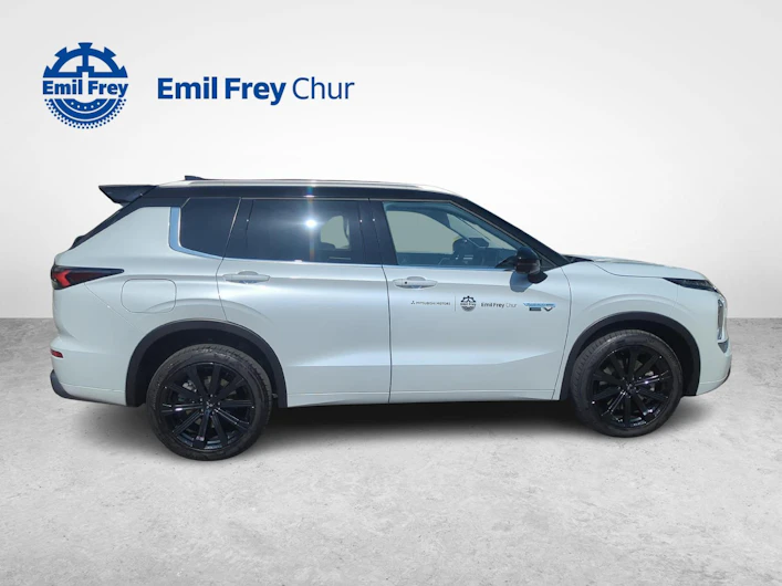 Fahrzeugbild MITSUBISHI OUTLANDER