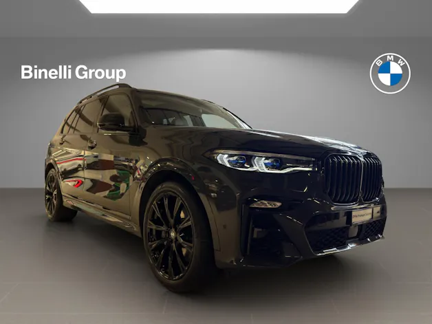 BMW X7 M50i