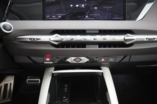 DS Automobiles 4 1.6 E-Tense Rivoli