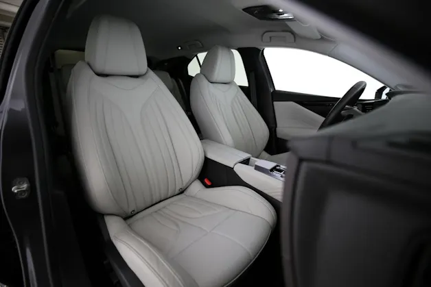 DS Automobiles 4 1.6 E-Tense Rivoli