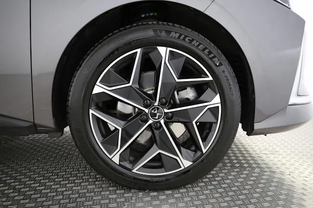 DS Automobiles 4 1.6 E-Tense Rivoli