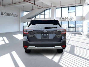 SUBARU OUTBACK 6