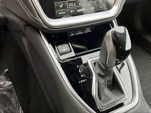 SUBARU OUTBACK 31