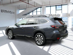 SUBARU OUTBACK 5