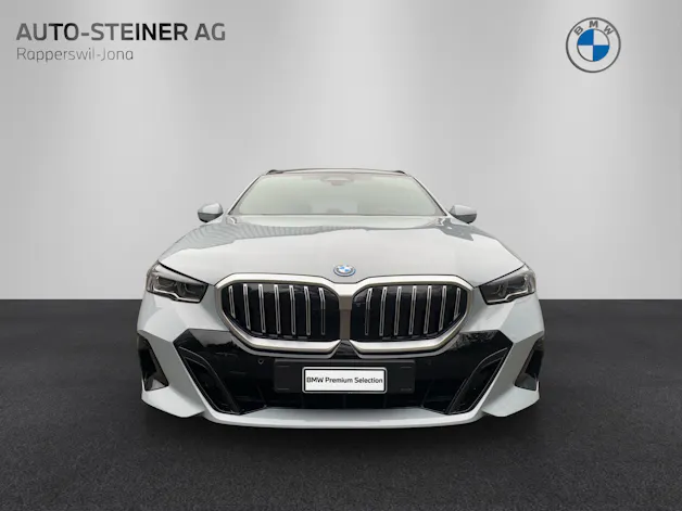 BMW 530e xDrive Touring M Sport *Leasingzins Aktion 0,9% oder 1,9%*
