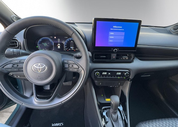 Vehicle image 12 Vehicle image 12