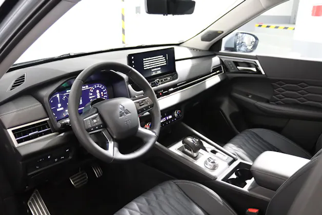 Mitsubishi Outlander 2.4 PHEV Instyle 4x4