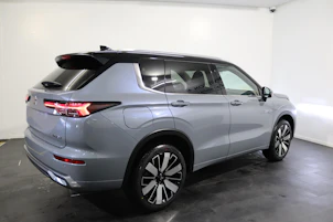 Fahrzeugbild MITSUBISHI Outlander 2.4 PHEV Instyle 4x4
