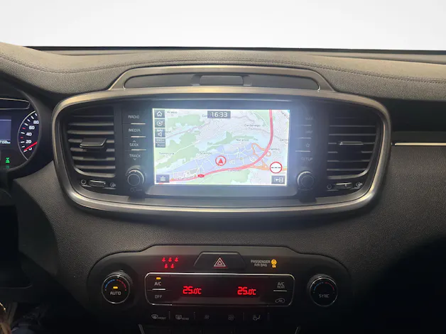Kia Sorento 2.2 CRDi Trend Active AWD 7 Posti! + Ruote invernali incluse
