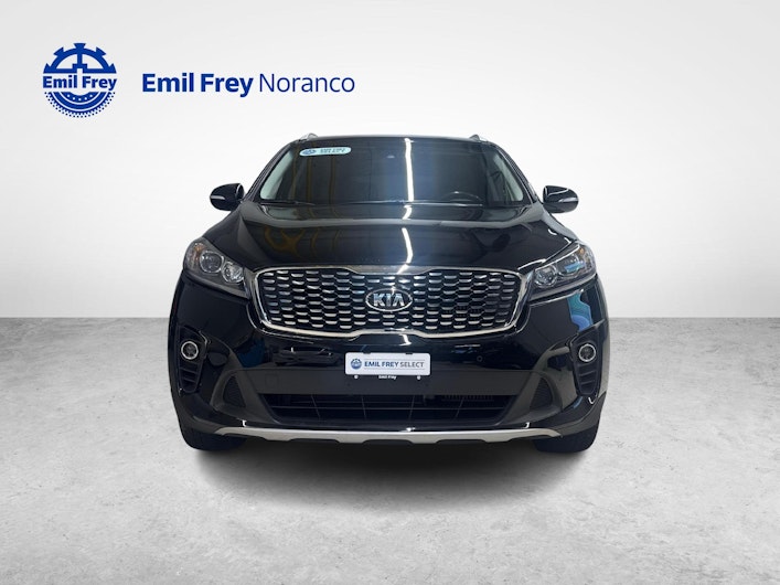 Vehicle image KIA SORENTO
