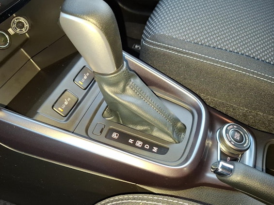 Vehicle image 5 Vehicle image 5