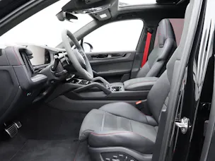 Porsche Cayenne GTS