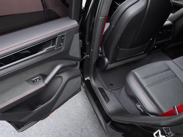 Porsche Cayenne GTS