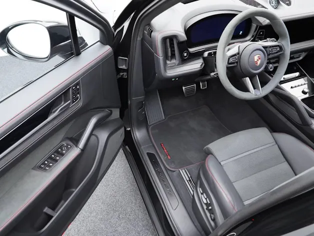Porsche Cayenne GTS