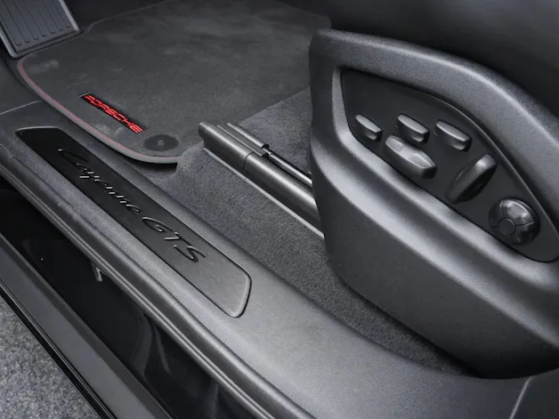 Porsche Cayenne GTS
