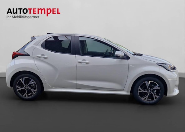 Vehicle image 4 Vehicle image 4