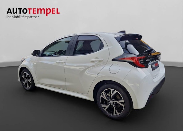 Vehicle image 2 Vehicle image 2