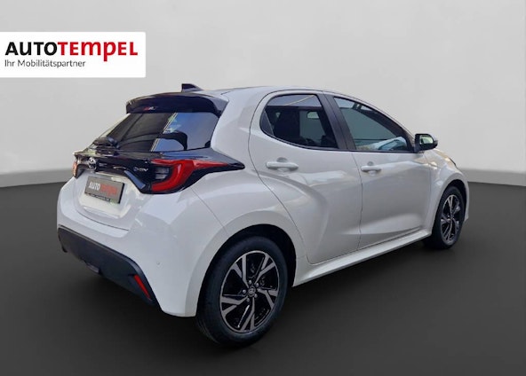 Vehicle image 5 Vehicle image 5