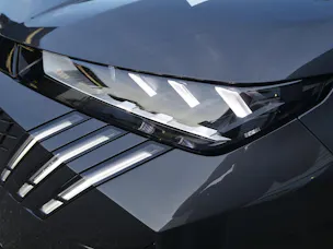 Peugeot 3008 E-Launch Edition AWD