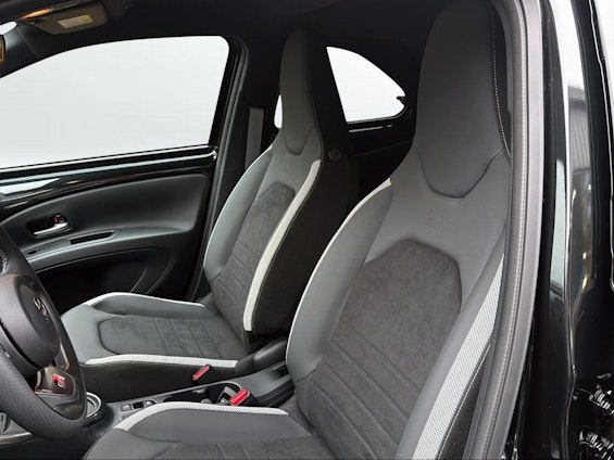 Fahrzeugbild 5 Fahrzeugbild 5