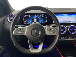 Mercedes-Benz B 250 e AMG Line