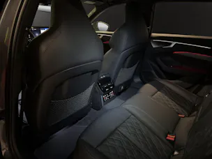 Audi A6 Avant TFSI quattro 270 kW S tronic